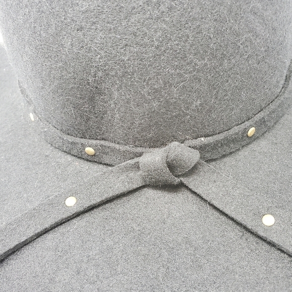 ECOTE URBAN OUTFITTERS 100% WOOL BLACK FLOPPY HAT BRASS STUDDED BAND WOMEN OS - Picture 4 of 12